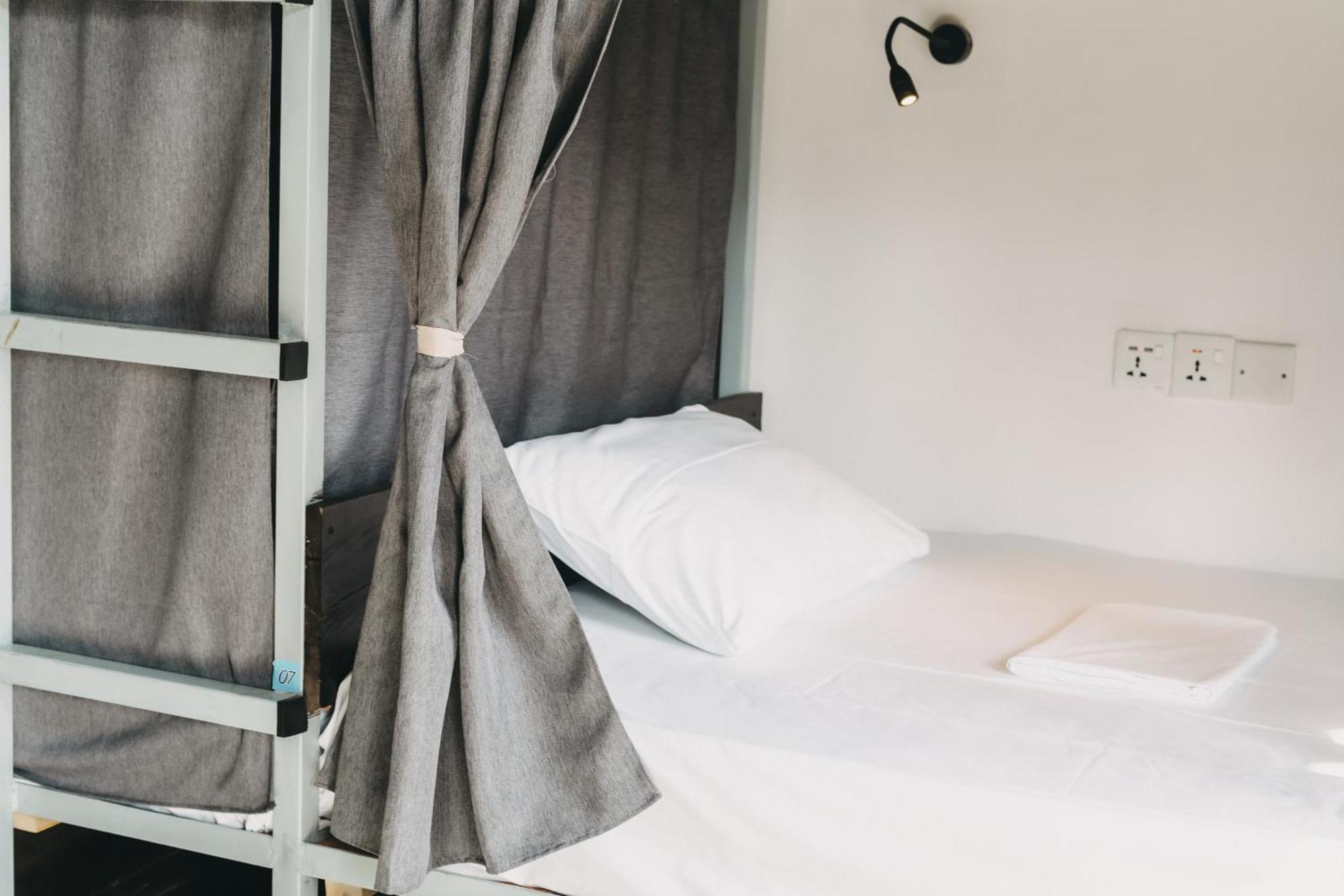 Chill Vibes Hiriketiya Hostel Dikwella Kültér fotó