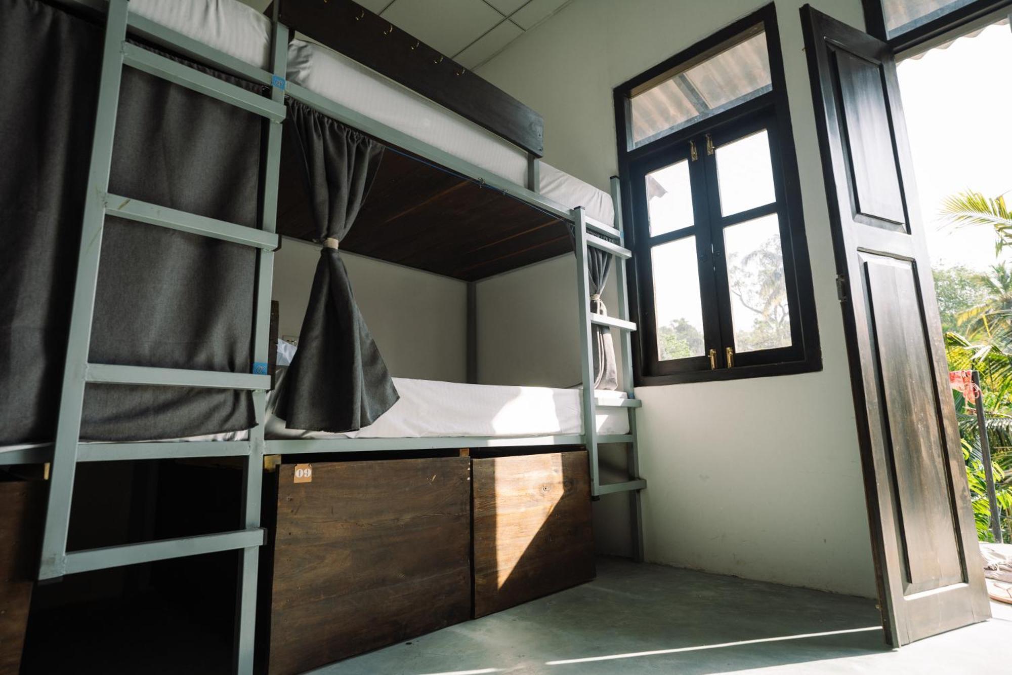 Chill Vibes Hiriketiya Hostel Dikwella Kültér fotó